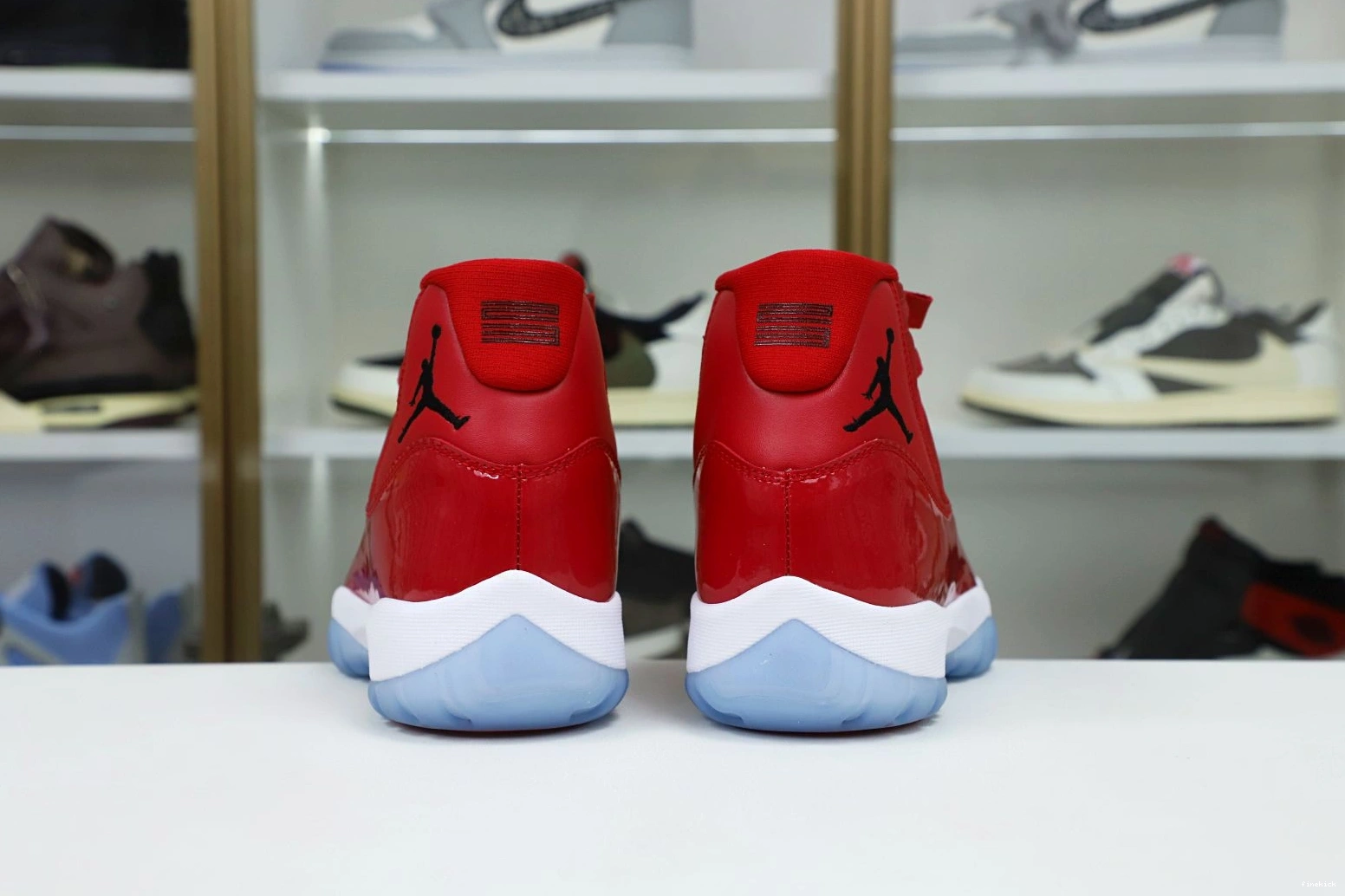 11 RETRO 378037-623 LIKE 96 JORDAN WIN 0812